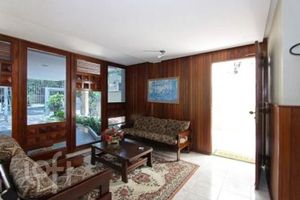 Image 3 - 869605