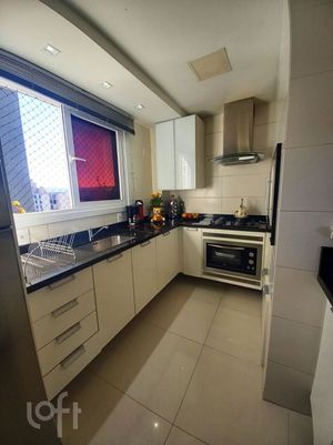 Image 22 - 869608