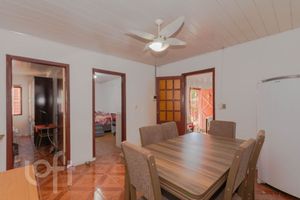 Image 9 - 869622