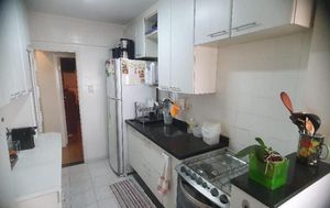 Image 1 - 869623