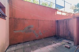 Image 9 - 869627