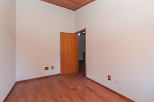 Image 35 - 869627