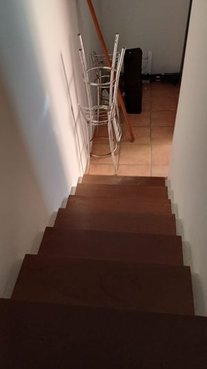 Image 9 - 869627