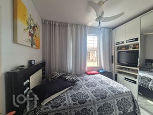 Image 8 - 869641