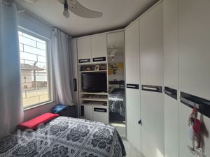Image 9 - 869641