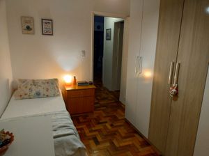 Image 14 - 869646