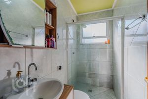 Image 9 - 869659
