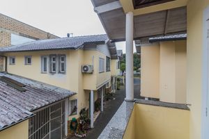Image 14 - 869664