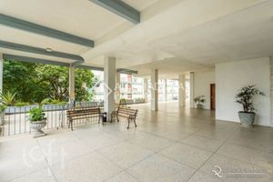 Image 7 - 869675