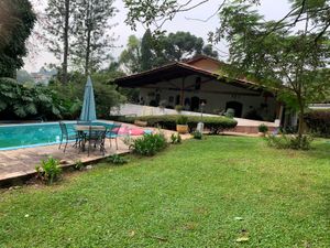 Image 3 - 869676