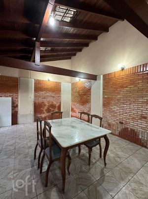 Image 34 - 869680