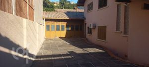 Image 0 - 869680