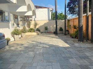Image 50 - 869682