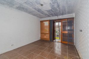 Image 9 - 869686