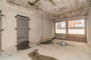 Image 23 - 869686