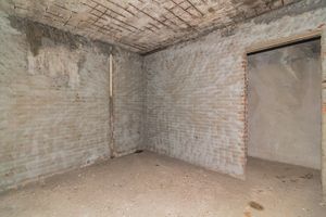 Image 35 - 869686