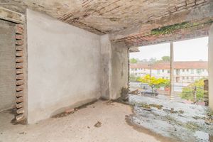 Image 37 - 869686