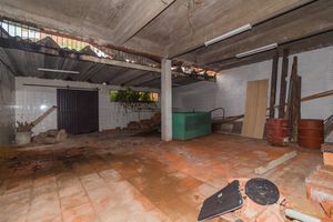 Image 43 - 869686