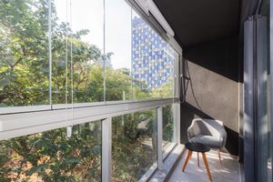 Image 3 - 869722