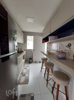 Image 10 - 869724