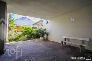 Image 17 - 869731