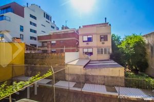 Image 11 - 869731