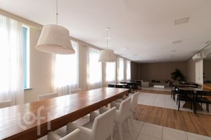 Image 34 - 869734