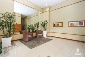 Image 30 - 869736