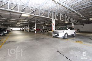 Image 38 - 869736