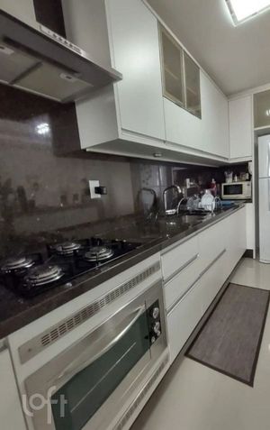 Image 7 - 869745