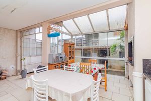 Image 8 - 869755