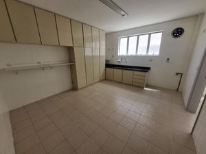 Image 20 - 869765