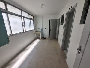 Image 31 - 869765