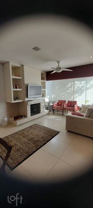 Image 3 - 869779