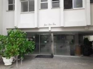 Image 3 - 869781