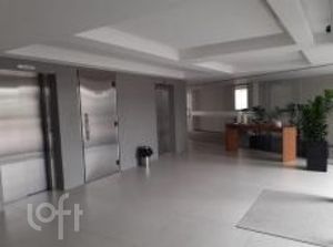 Image 6 - 869781