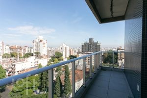 Image 17 - 869786
