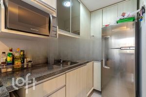 Image 3 - 869797