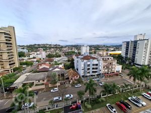 Image 15 - 869800