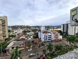 Image 10 - 869800