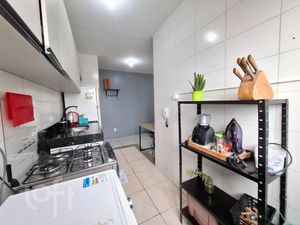 Image 21 - 869800
