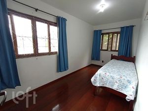 Image 18 - 869843