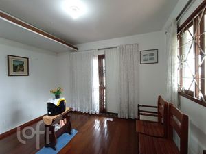 Image 8 - 869843