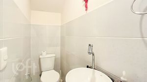 Image 14 - 869846