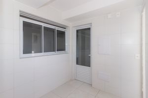 Image 38 - 869852