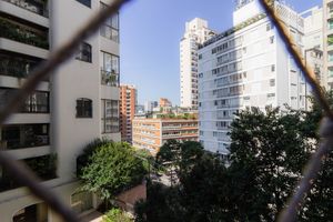 Image 20 - 869853