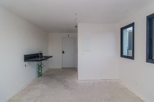 Image 4 - 869855