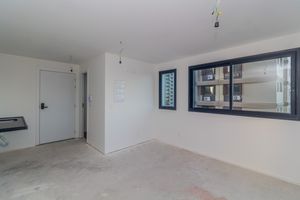 Image 5 - 869855