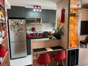 Image 10 - 869869