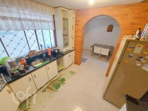 Image 19 - 869886